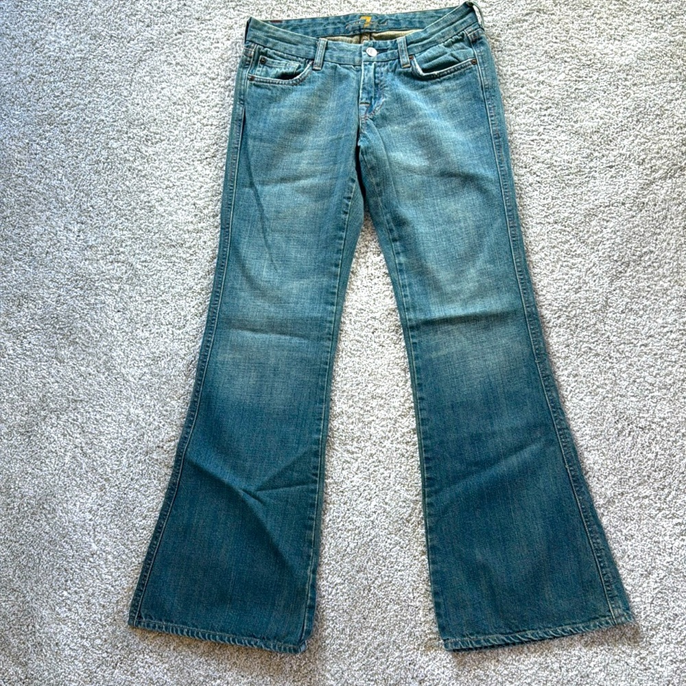 Y2K 7 for all mankind flare leg low rise A jeans. Sz 27